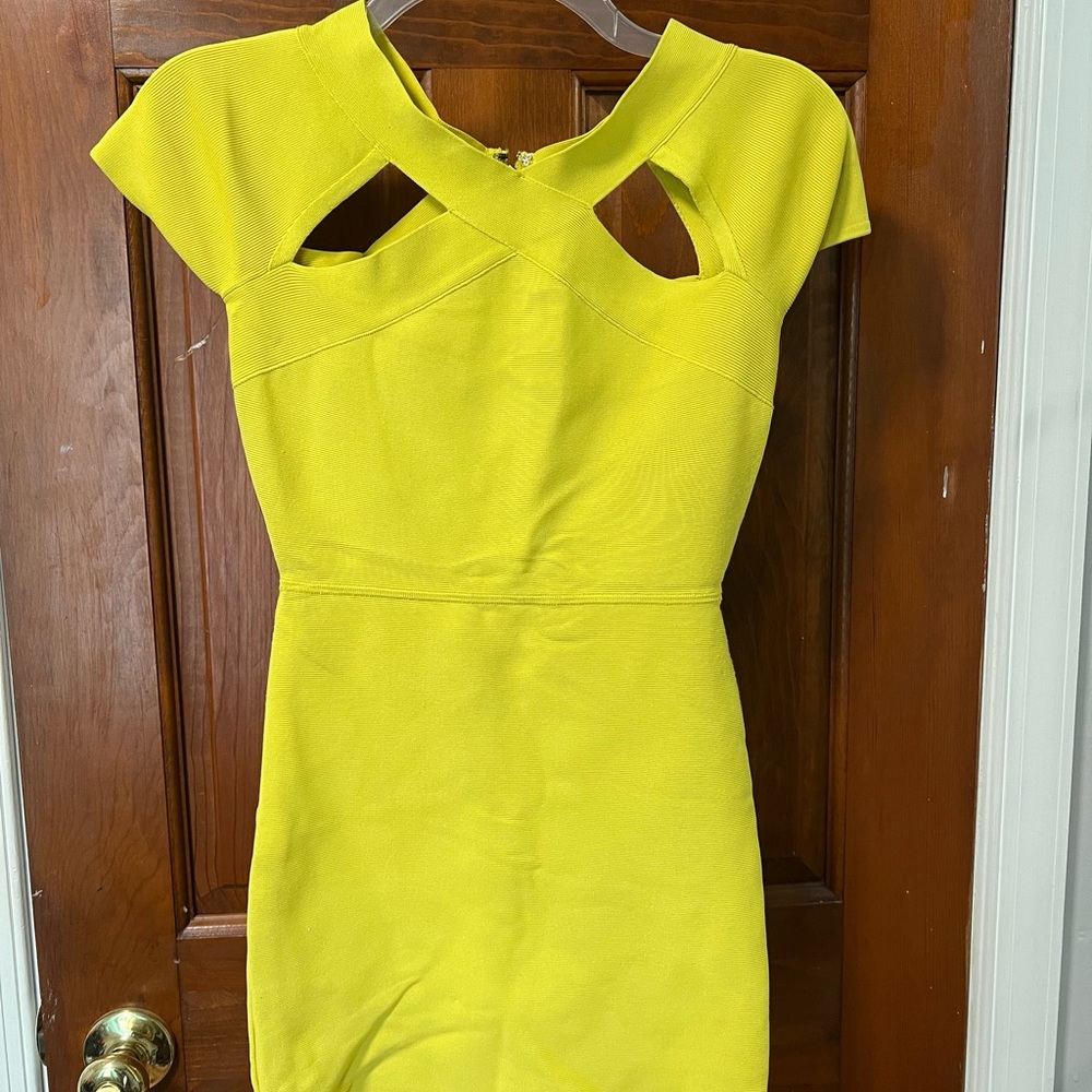 Yellow bodycon Cut-Out Dress